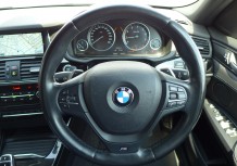 BMW X4 　Xドライブ28i　純正HDDナビ　ETC　禁煙車　電動シートのサムネイル