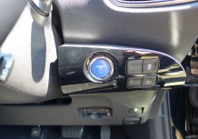トヨタ　プリウス　1.8Sツーリングセレクション　TRDエアロ　純正ナビ　ETC　バックカメラ　ドライブレコーダー　禁煙車　ワンオーナーのサムネイル