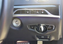 メルセデス・ベンツ　S400　AMGライン 黒革シート　サンルーフ　360°カメラ　純正HDD　シートヒーター　禁煙車　AMG19AW  車検整備付のサムネイル