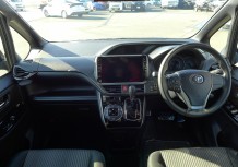 トヨタ　VOXY　2.0ZS煌　ETC　バックカメラ　ワンオーナー　禁煙車 　両側電動スライドドア　車検整備付　のサムネイル